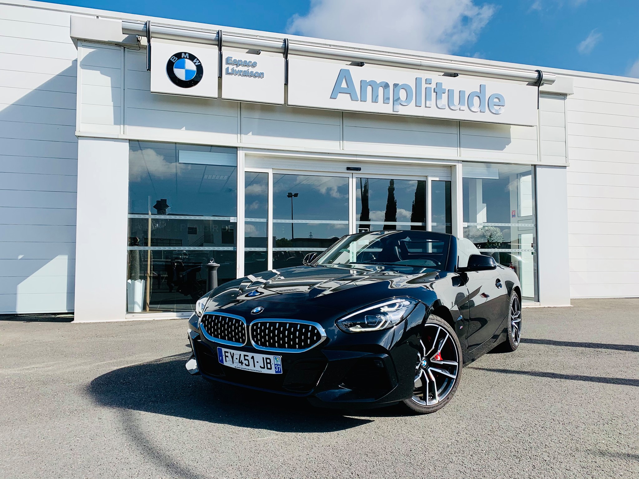 RENT A BMW Z4BMW AMPLITUDE AUTOMOBILES BLOIS