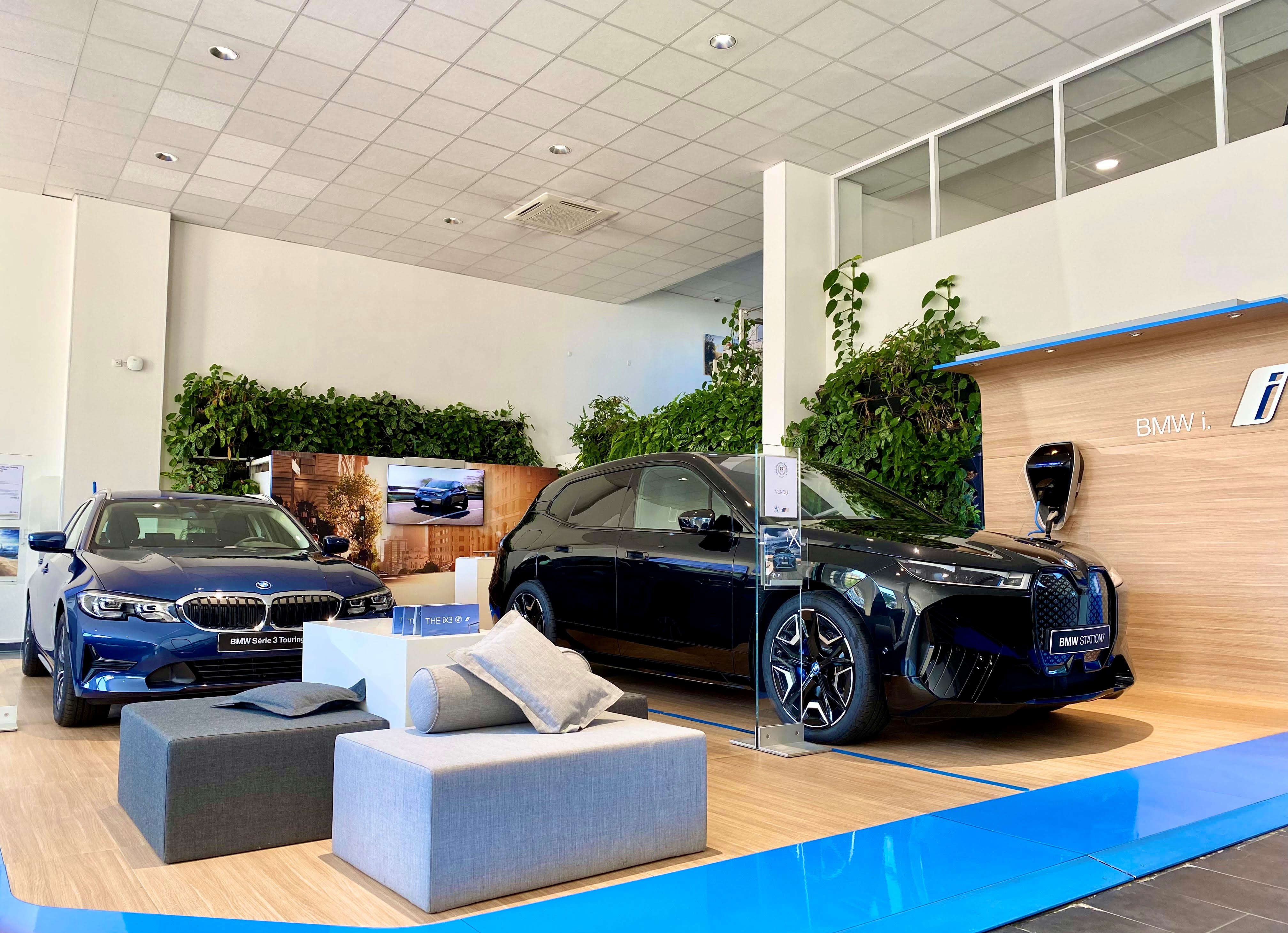 BMW ChargingBMW STATION 7