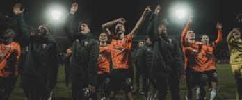 FCL qui célèbre la victoire