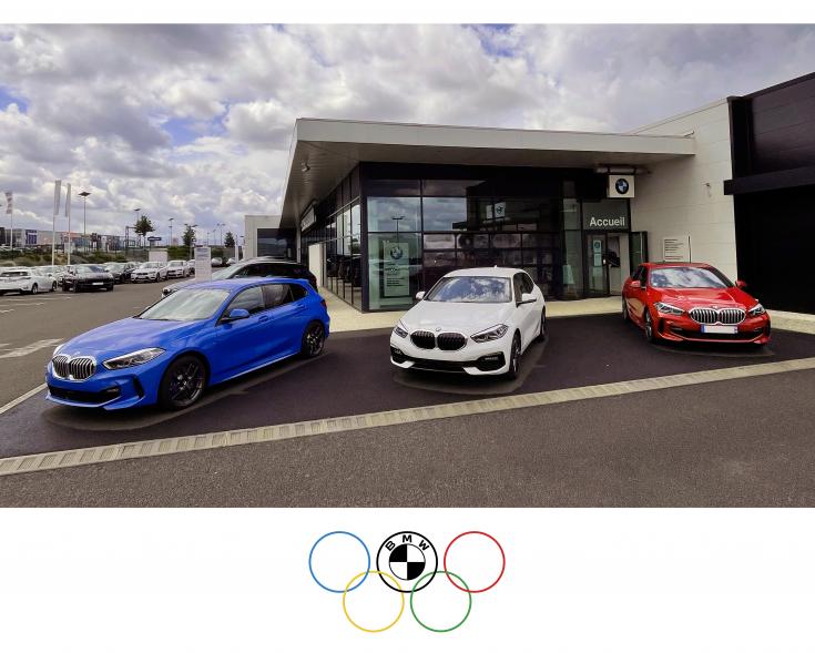 A l'occasion des Jeux Olympiques de Tokyo, les BMW Série 1 de L'Espace Bienvenue se mettent aux couleurs de la France.