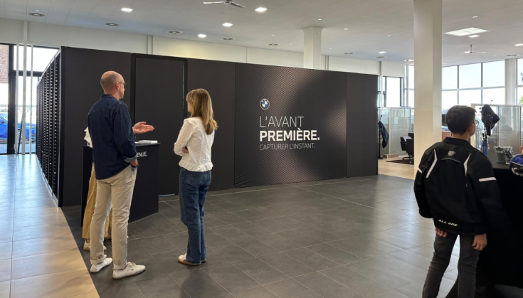 Closed Room BMW i3