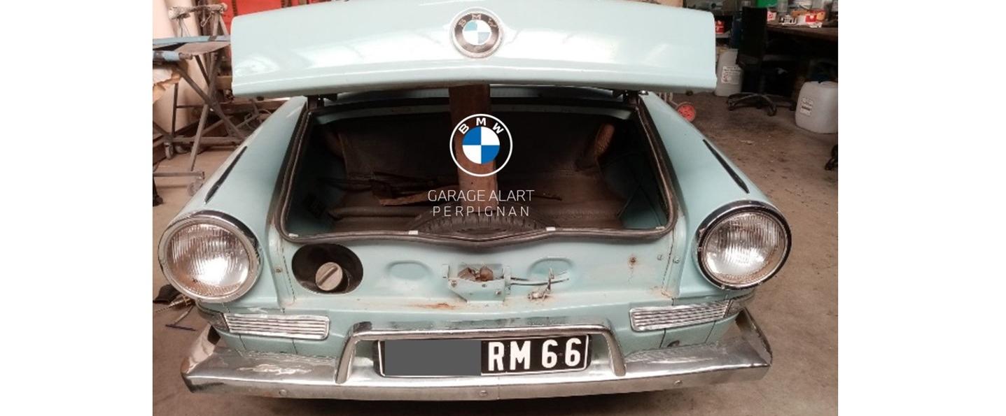 BMW 700