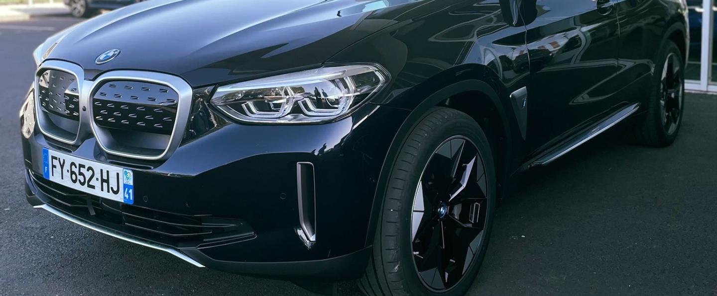 NOUVELLE BMW IX3