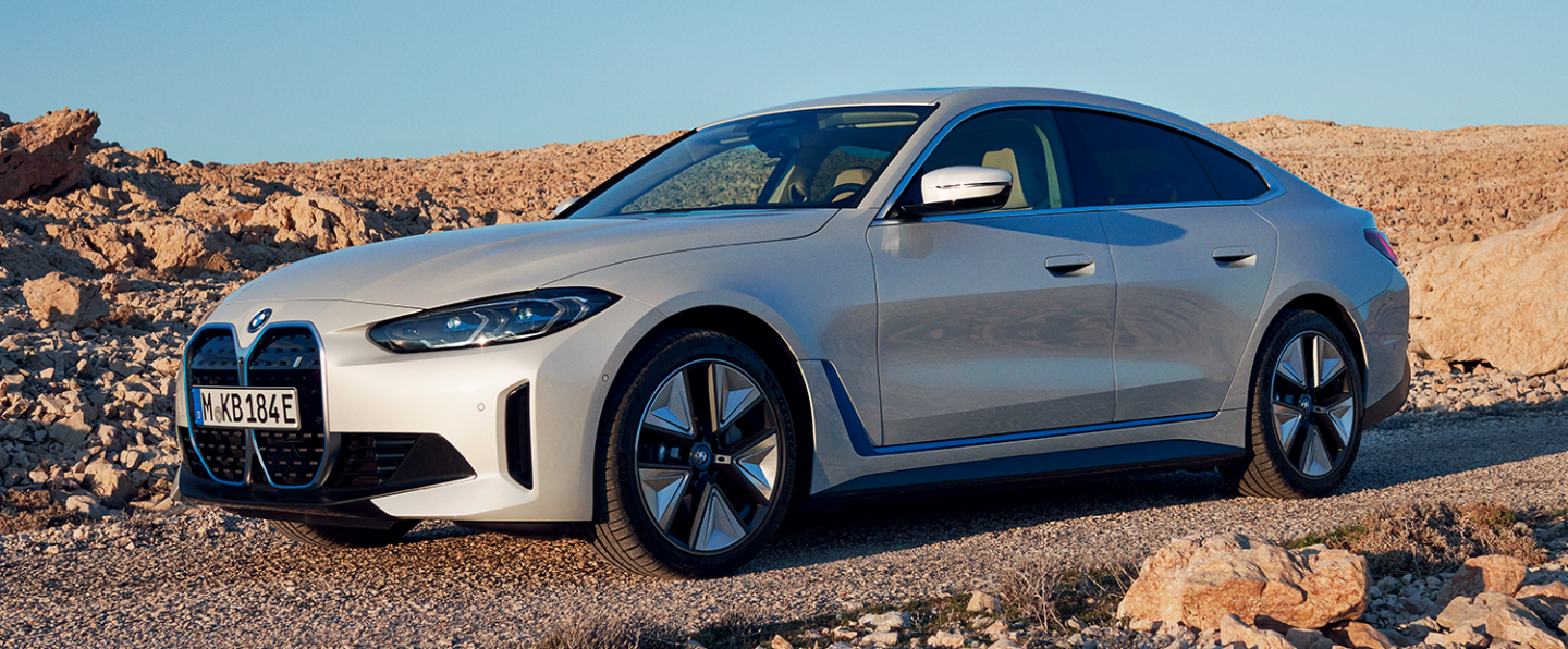 la Nouvelle BMW i4  100% électrique est votre partenaire idéale pour vous  évader en toute quiétude.