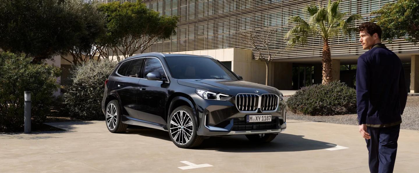 BMW X1 Finition M Sport Design. 540 €/mois*  Sans apport. LLD 39 mois.