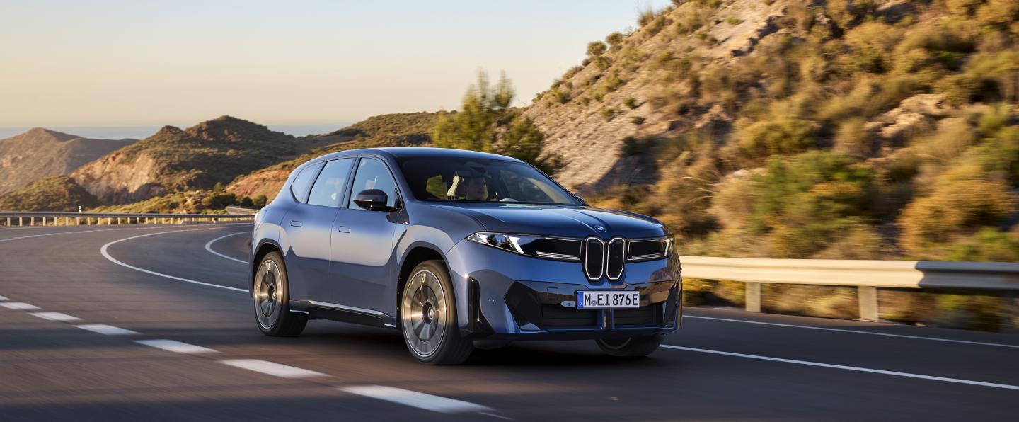 BMW iX3
