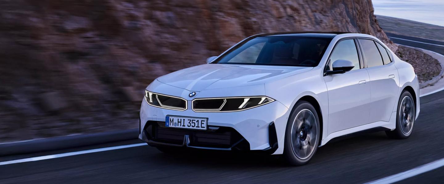 i3
